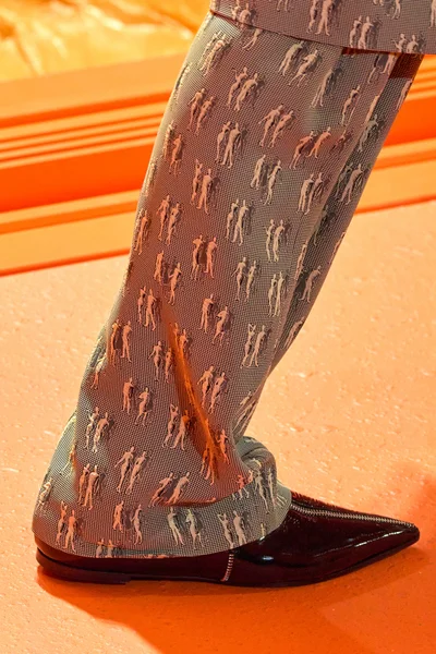 Look 95